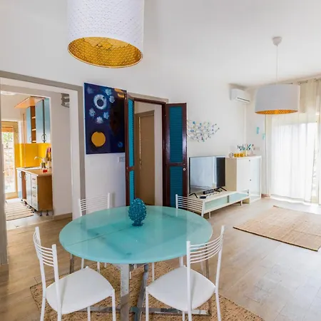 Casa Celeste- Sea Front דירה *